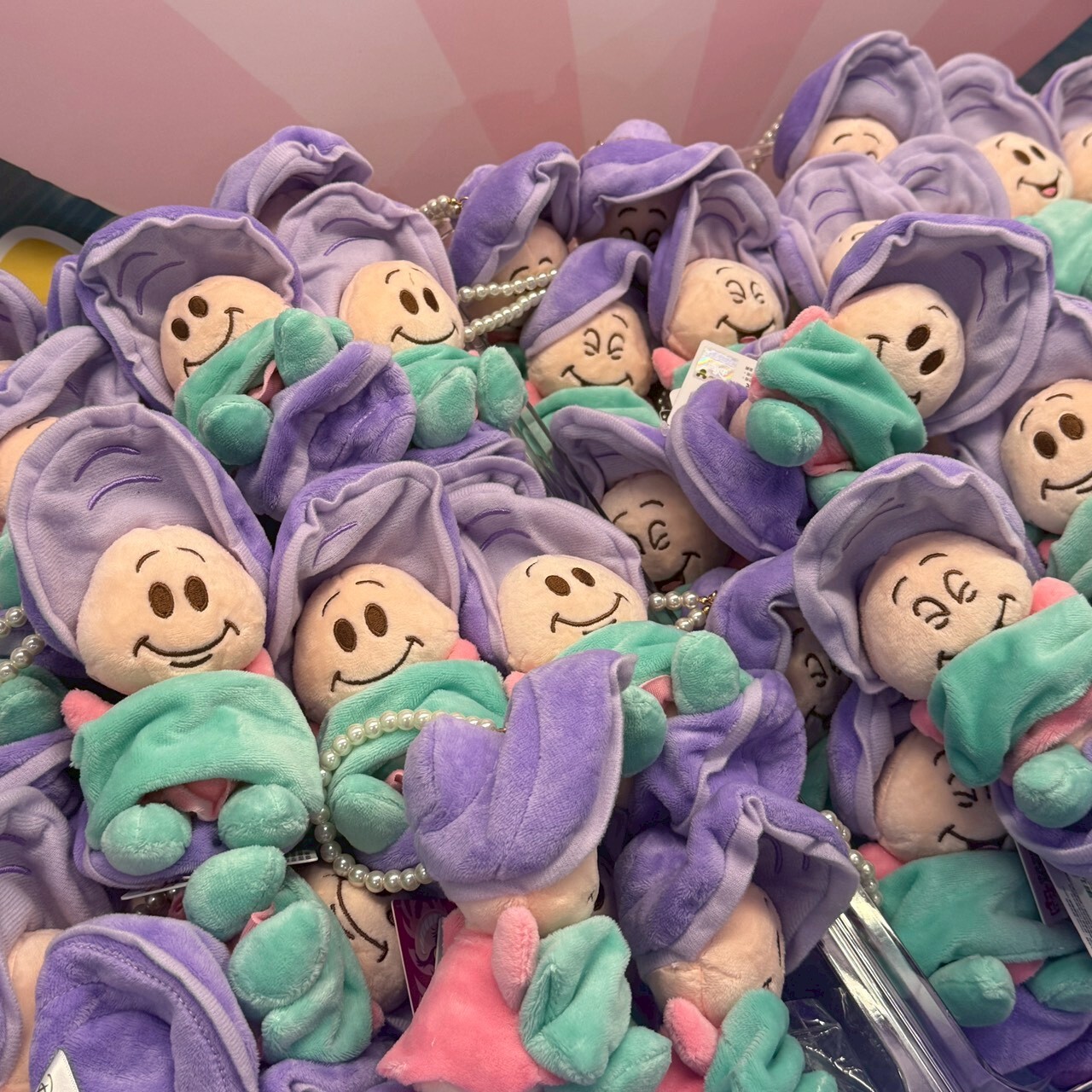 迪士尼 愛麗絲夢遊仙境 牡蠣寶寶 珍珠玩偶吊飾