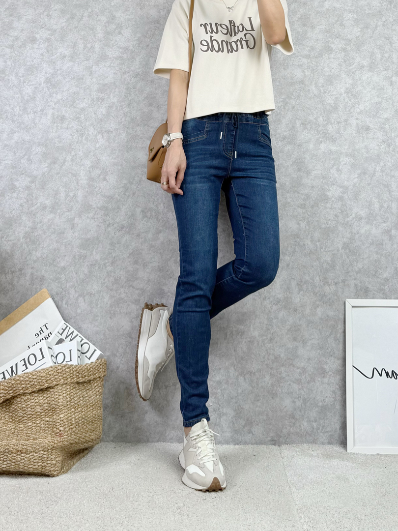 不過度緊繃★修飾腿型的魔法收腿褲