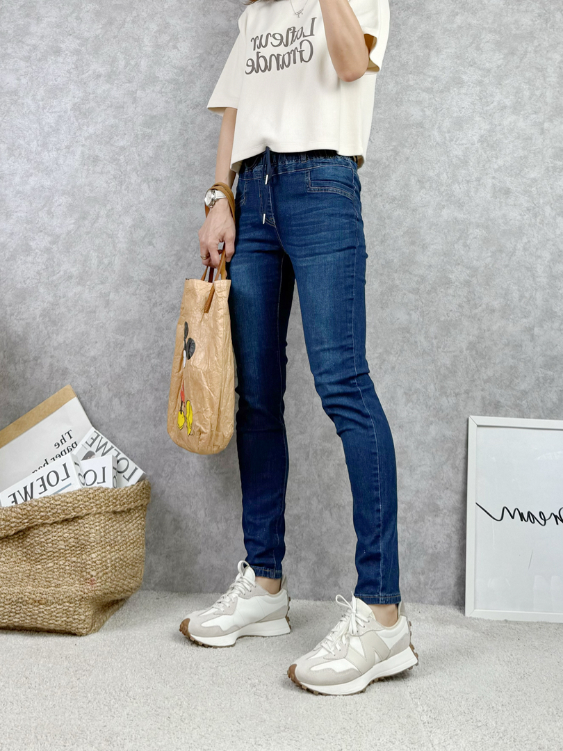 不過度緊繃★修飾腿型的魔法收腿褲