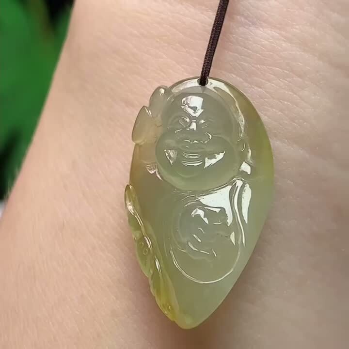 920340 翡翠黃翡佛牌