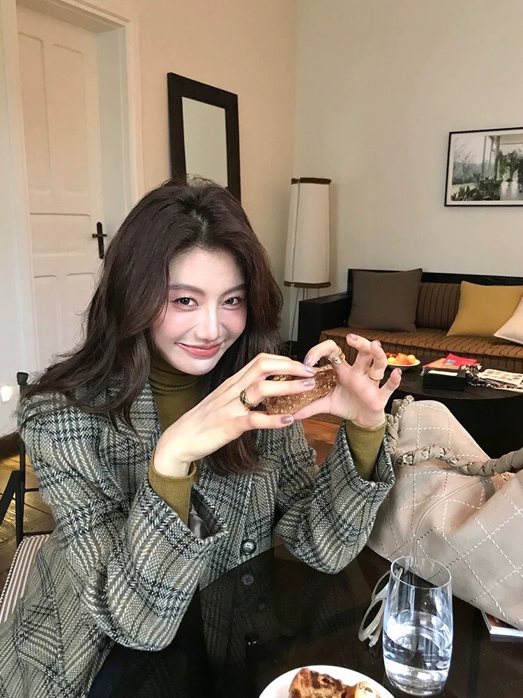 英倫氣息卡其綠格紋毛呢西裝外套-S-XL (Elegant & Love)