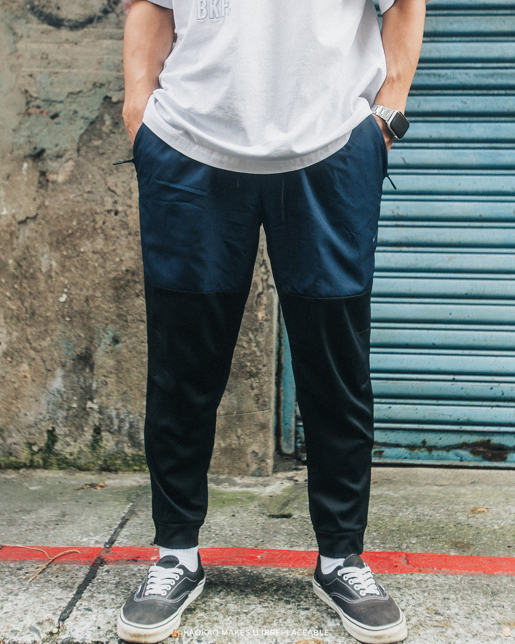 Nike 長褲 Unlimited 黑 藍 男款 褲子 防潑水 運動 錐形褲 拼接【FB8602-010】