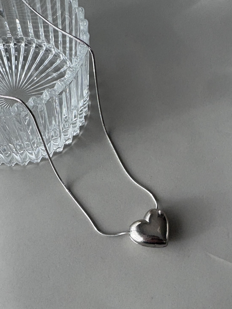 silver heart necklace