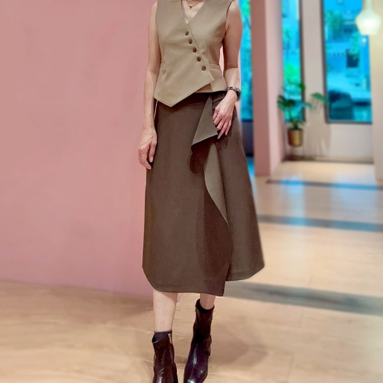 側波浪流線設計裙