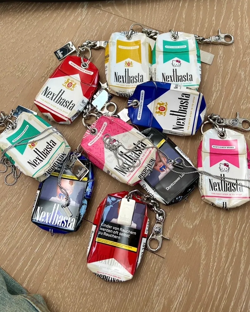 <來一根小菸啊哥🚬> DONTCOWER 創意 做舊 菸盒 掛飾 項鍊 10款