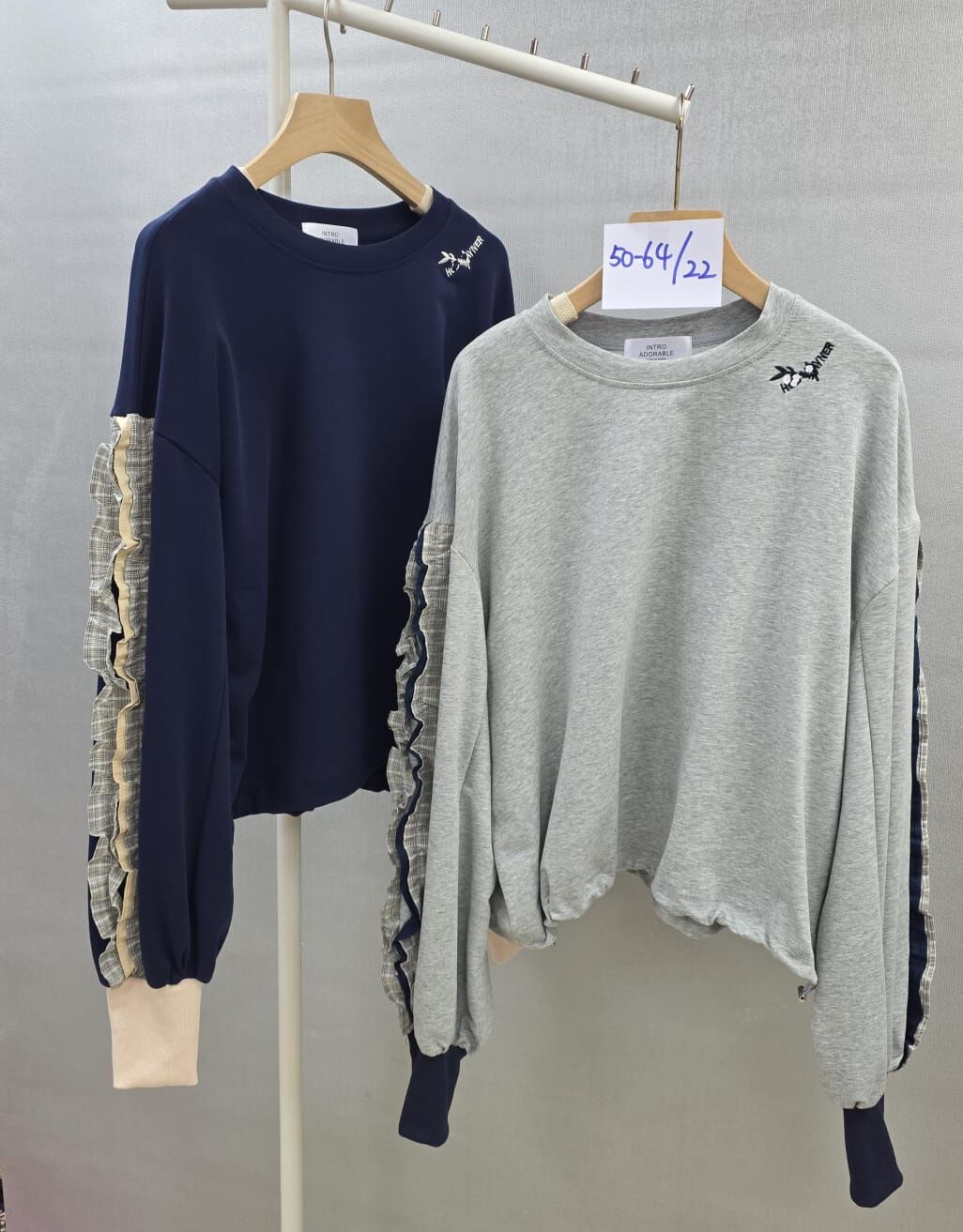 Cf603  袖拼布淨色圍衣  胸50-64  長22