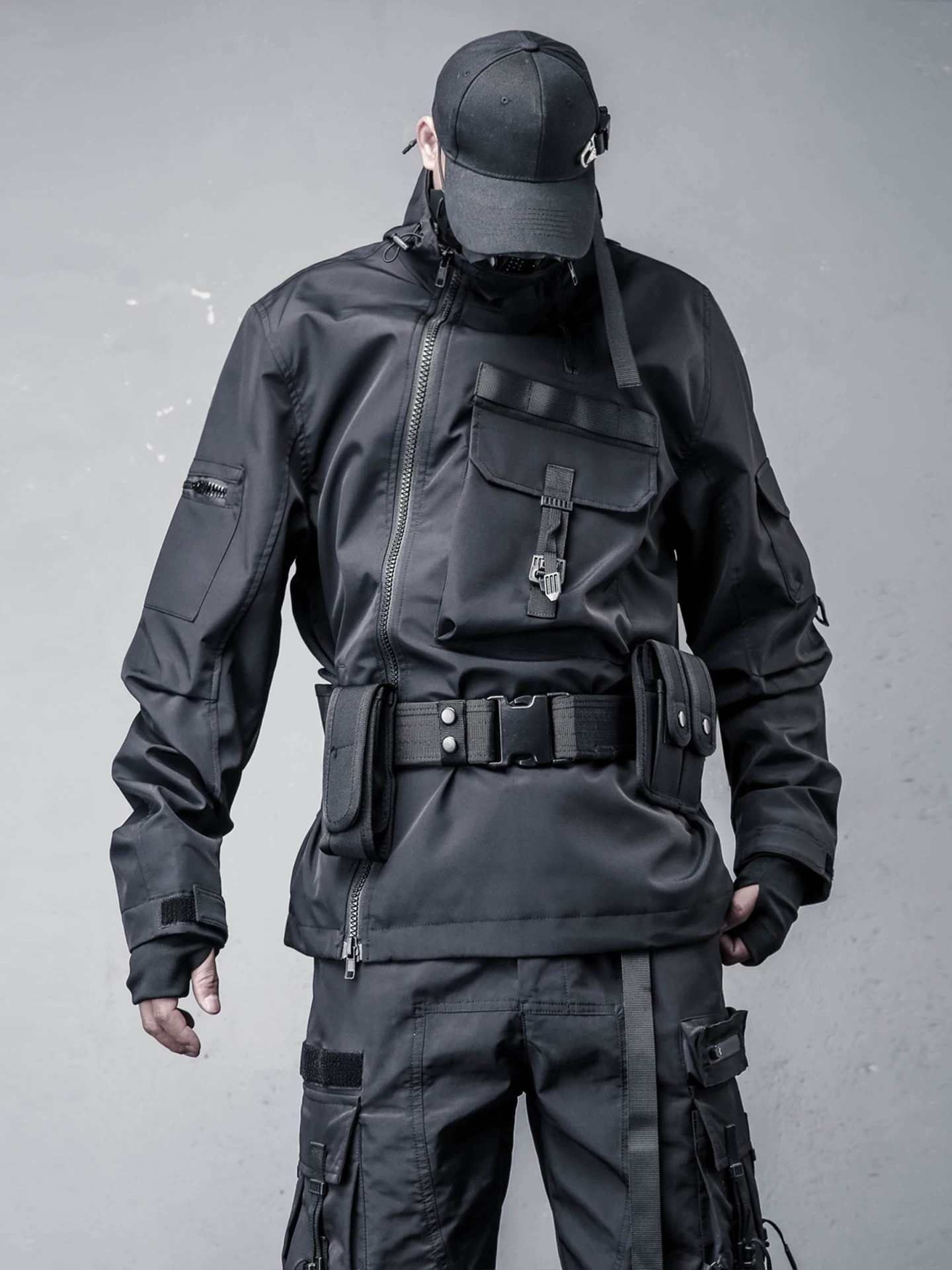 𝙏𝙀𝘾𝙃𝙒𝙀𝘼𝙍 重工機能連帽衝鋒衣