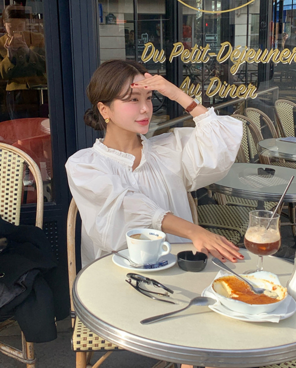 ᴷᴼᴿᴱᴬ 🇰🇷 休閒率性文青小姐姐感法式圓領襯衫