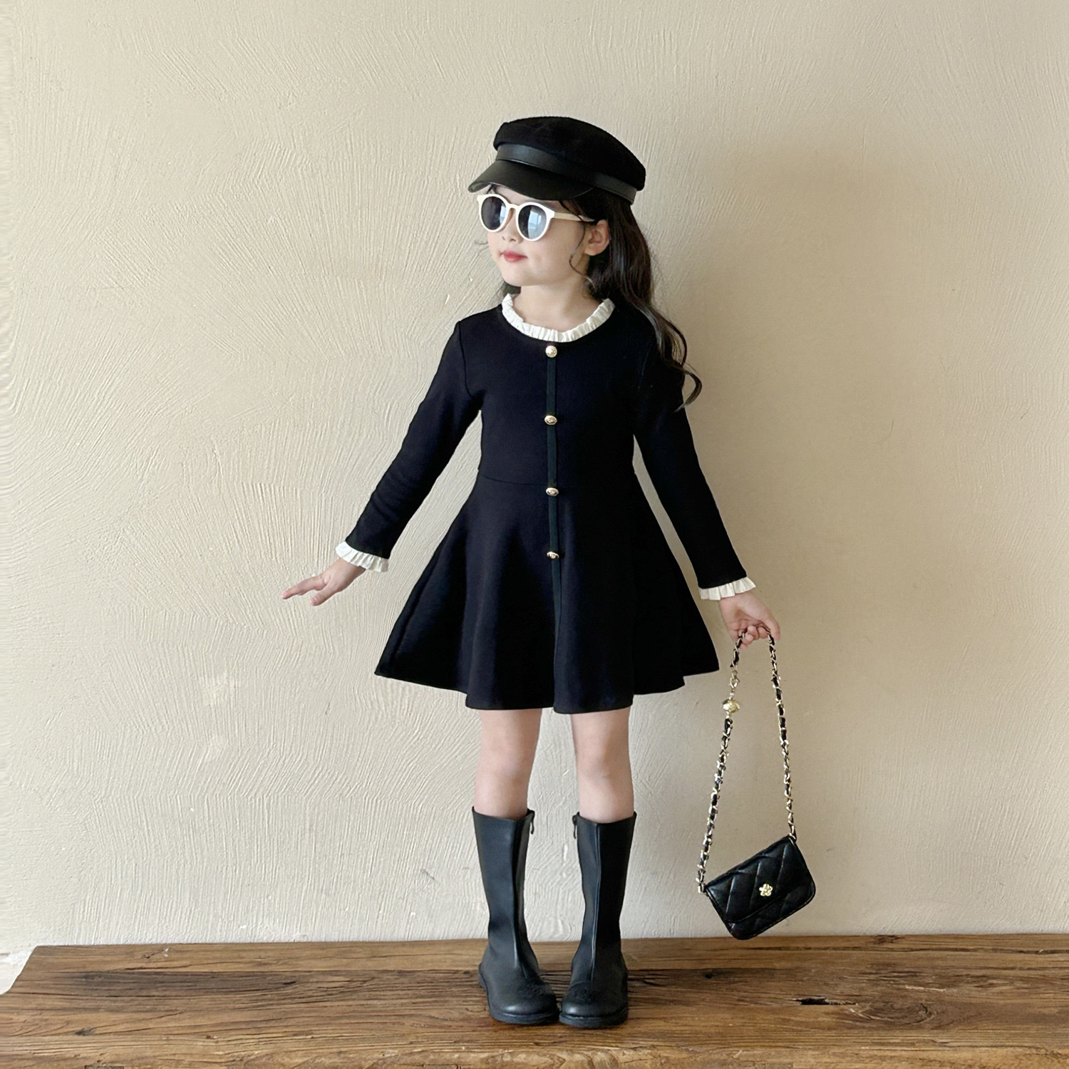 高級感赫本風小黑裙