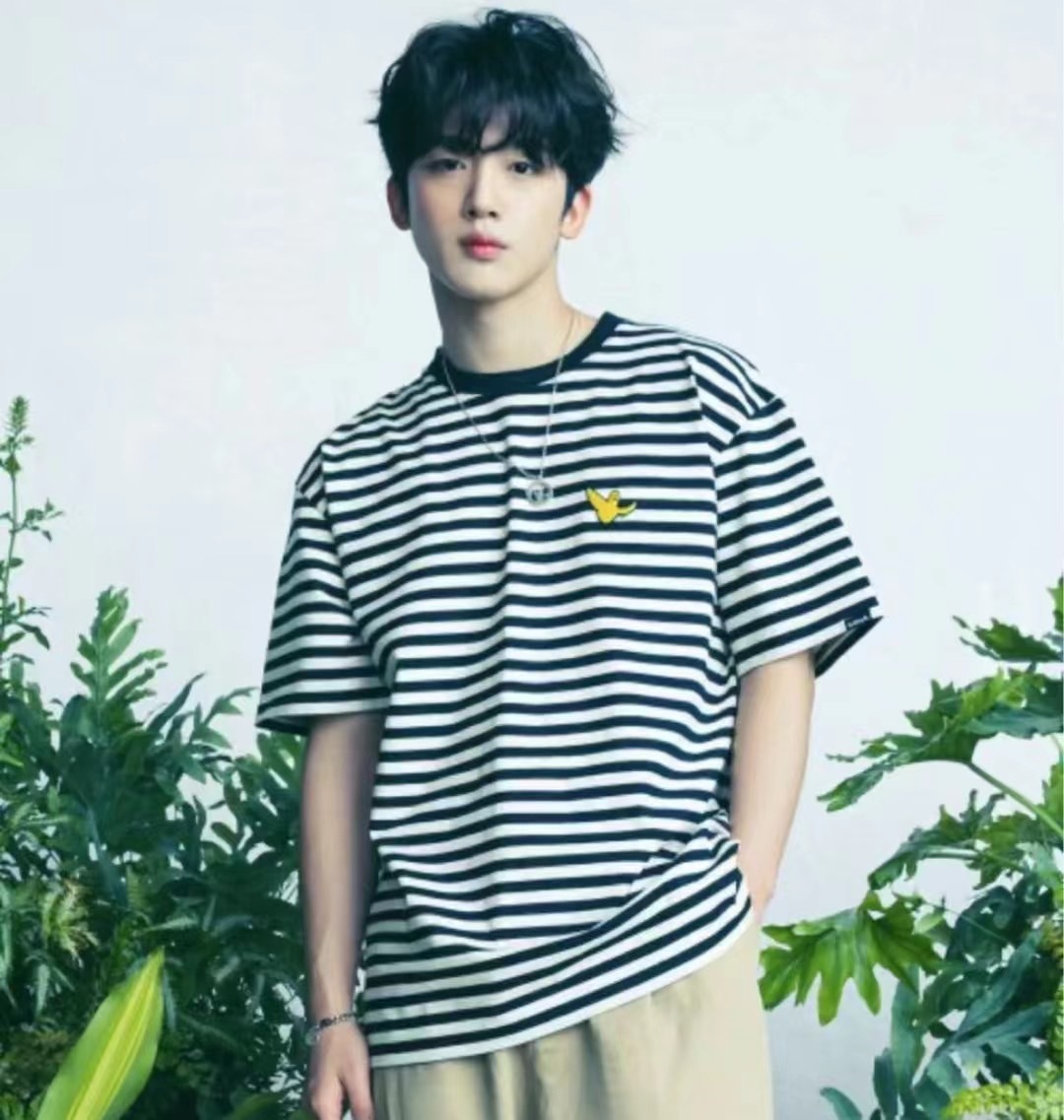 【出清】What It Isn’t 條紋刺繡小天使 短袖T恤｜XL尺寸 *2