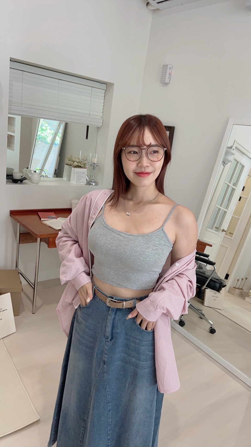 支撐力十足小背心 內有襯墊 可拆 4colors