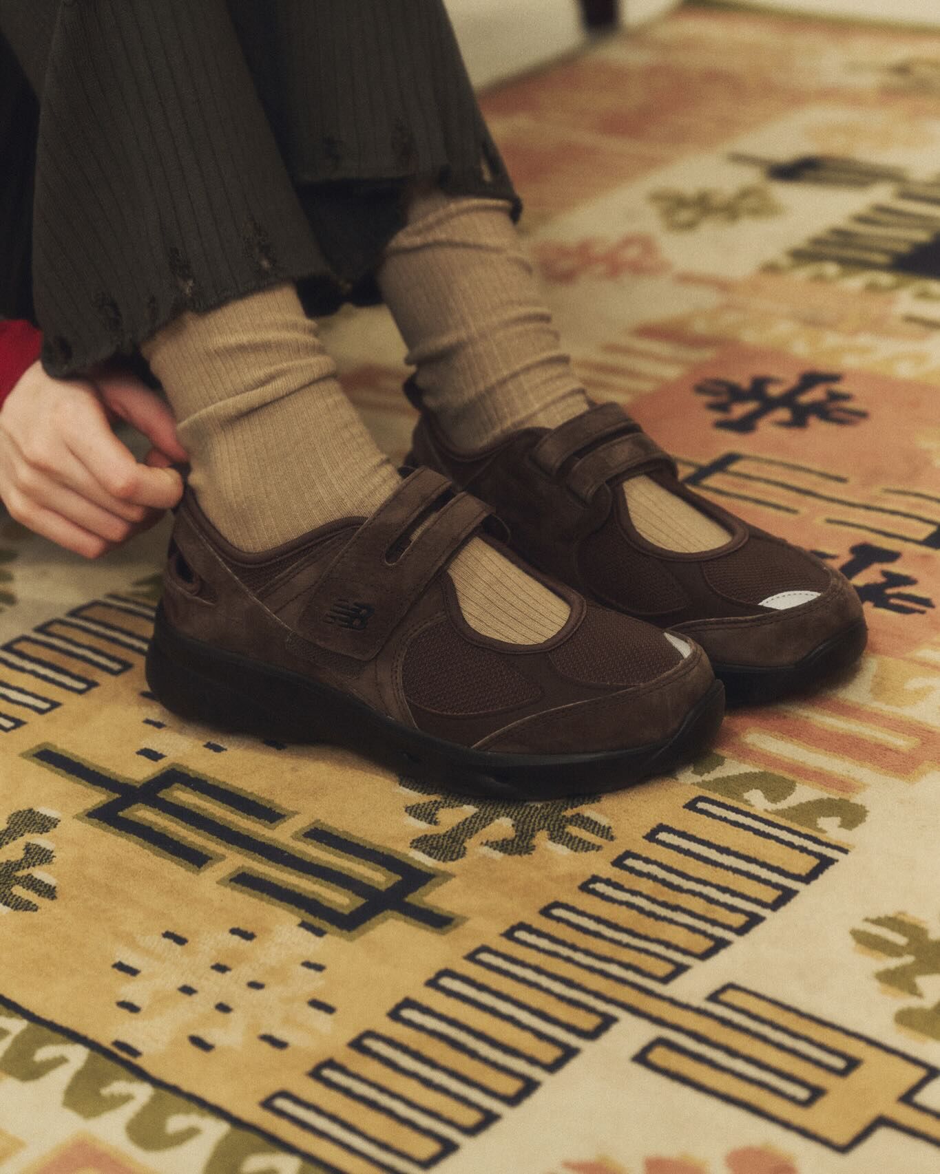 預購┃韓國限定 new balance FW Breeze 麂皮 瑪莉珍 棕色