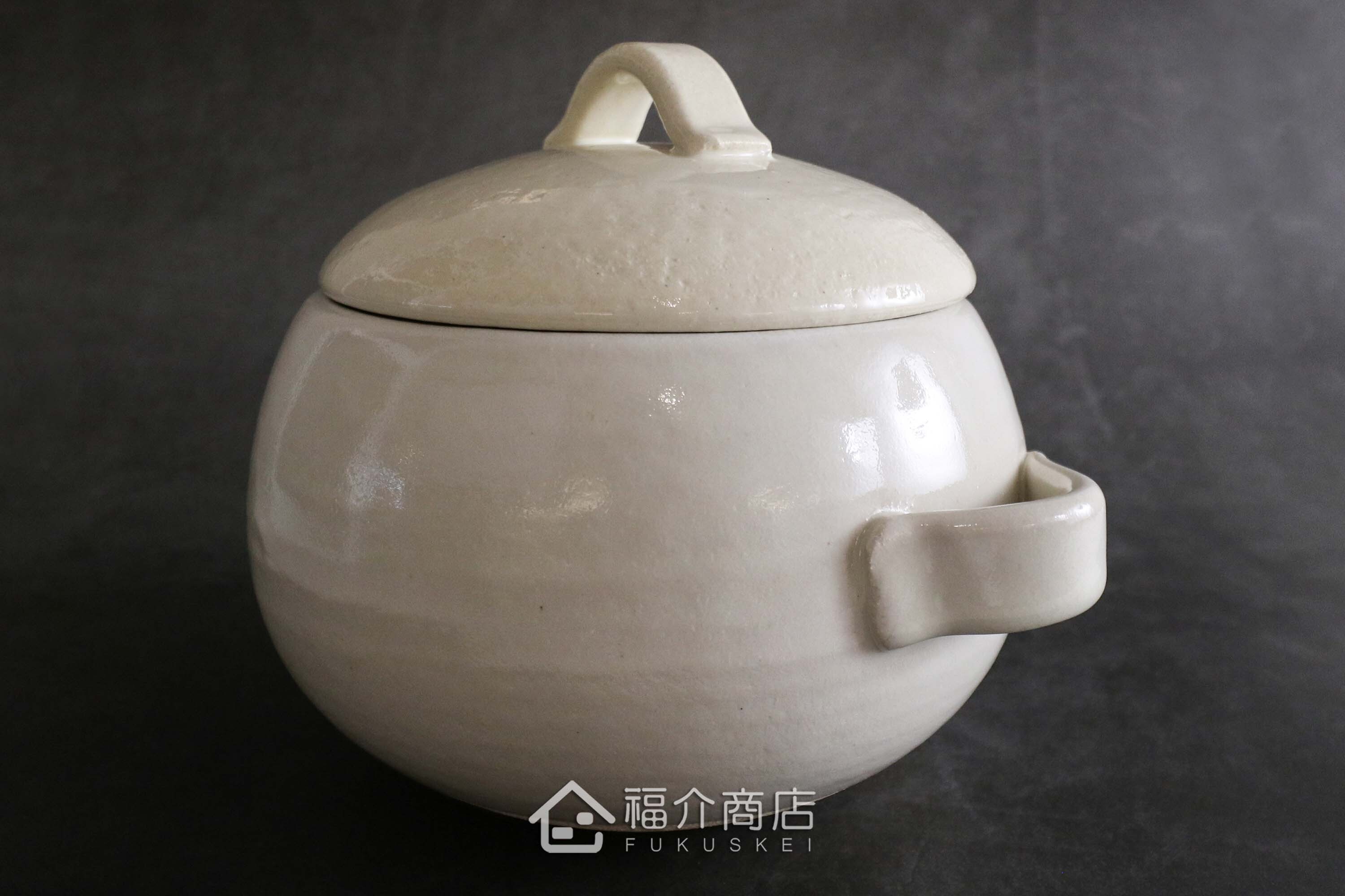 煮飯用陶瓷材質的飯鍋