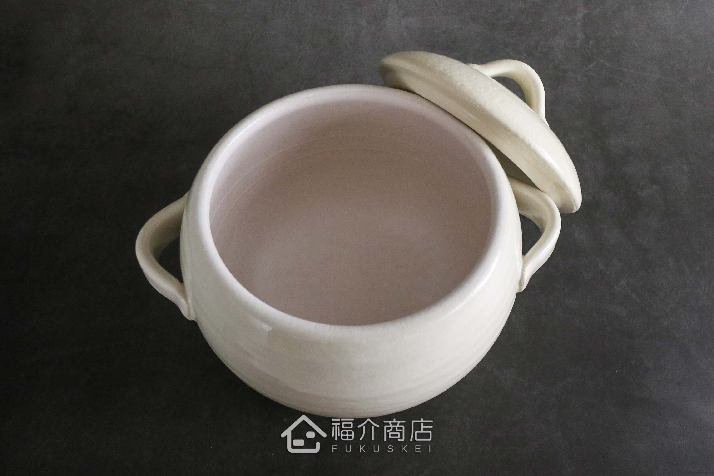 煮飯用陶瓷材質的飯鍋