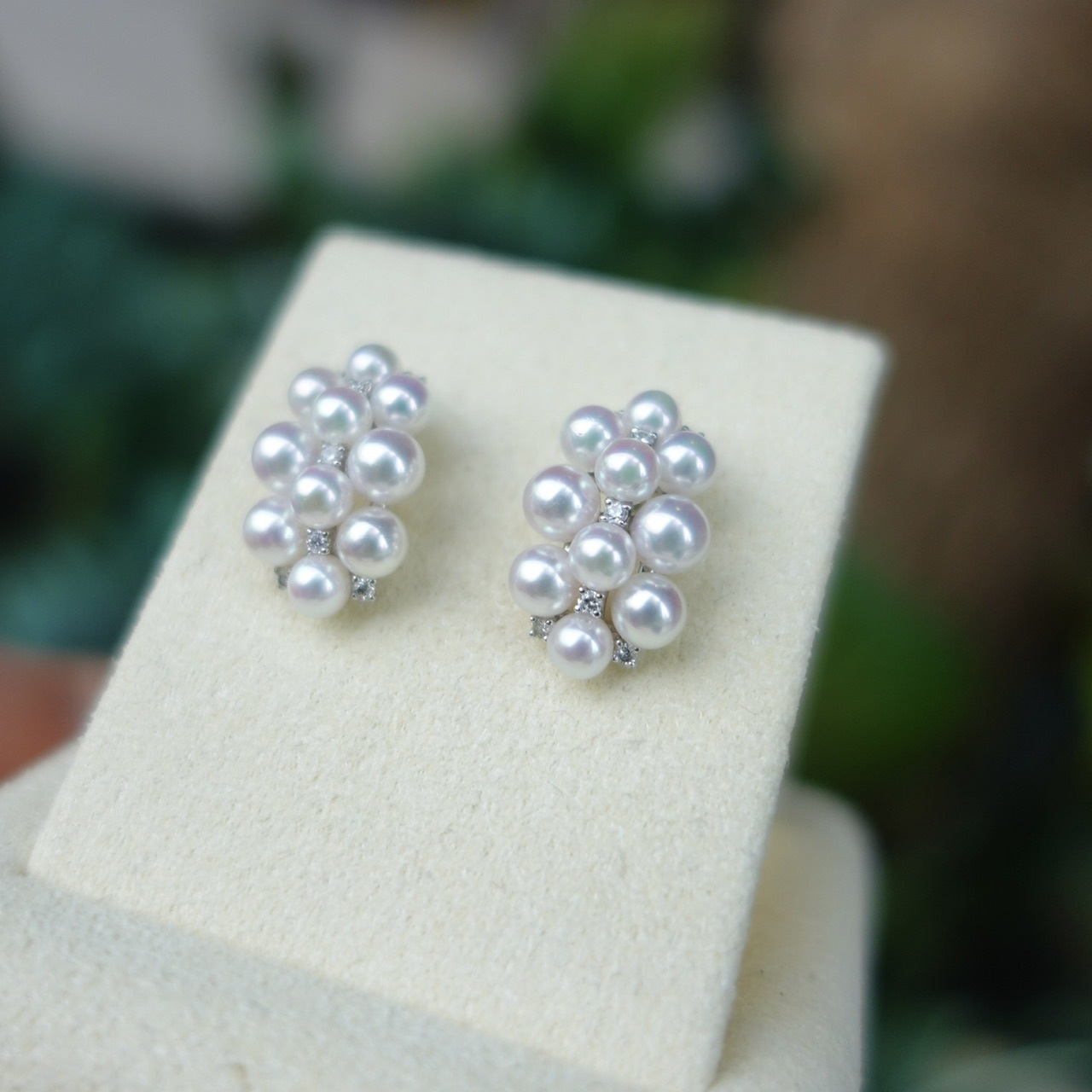 18K Gold Japanes Akoya Pearl Dimaonds Earrings