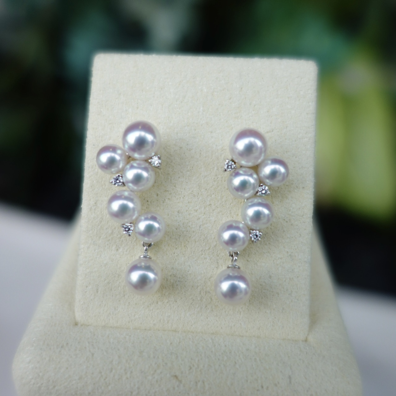 彩凜珠系列 - 18K金日本Baby Akoya珍珠鑽石耳環