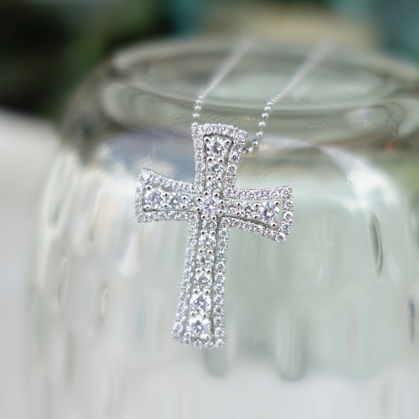 18K金鑽石可拆式吊墜 - 十字架