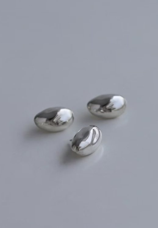 RONG 溶 river jade earring 川玉 耳環