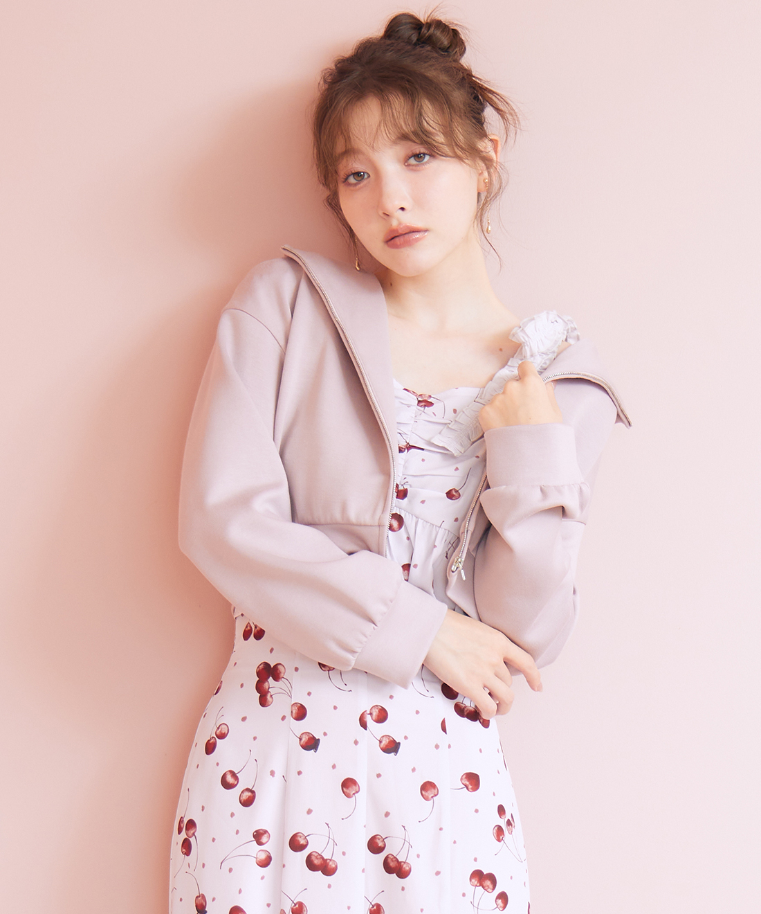 [預購] 折扣LILLIAN CARAT 短版翻領連帽外套