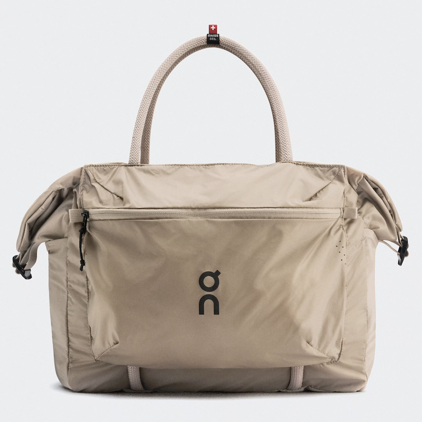 日本 On Running Track Pack 35L Lite 背包