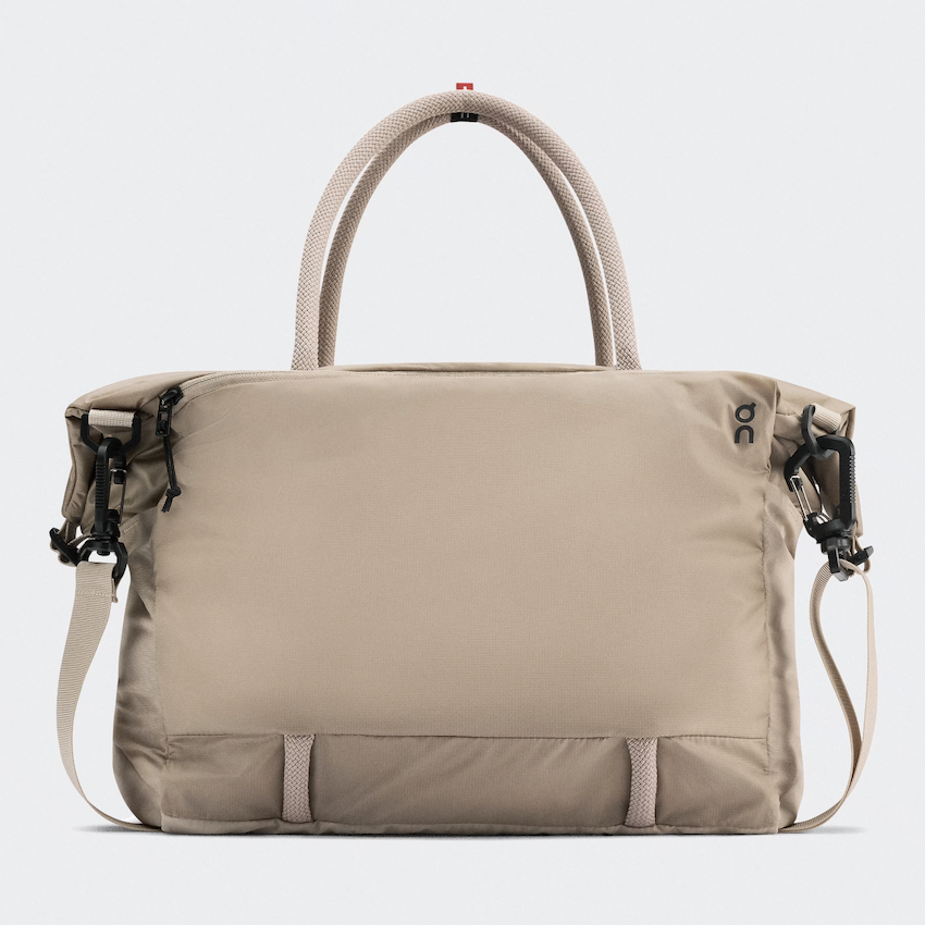 日本 On Running Track Pack 35L Lite 背包