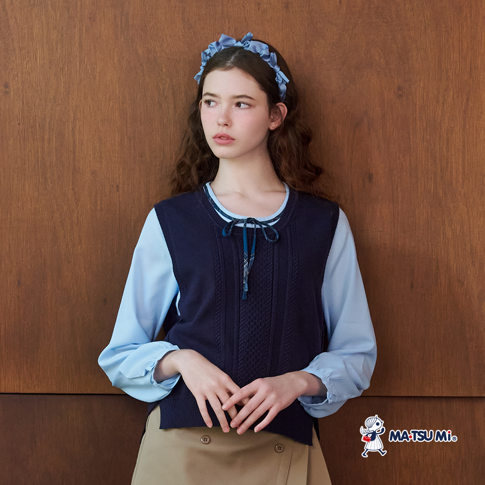 MA‧TSU Mi 麻花紋理釦飾設計針織背心(深藍.水藍)