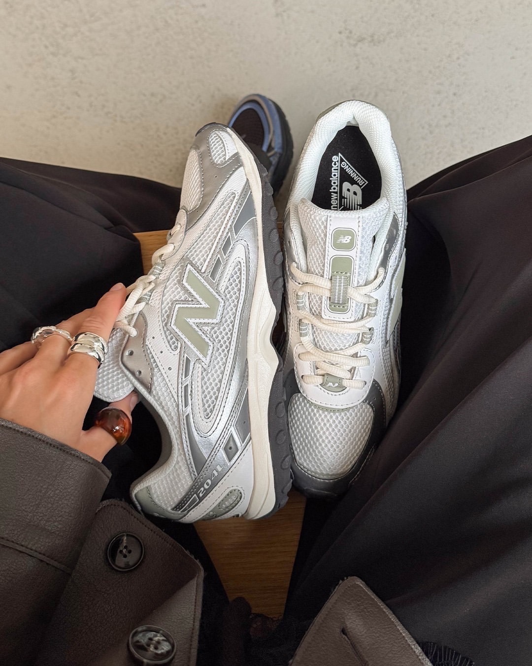 New Balance 2025大勢 薄底鞋 NB 204L 復古奶油 鼠尾草綠 U204LSWB