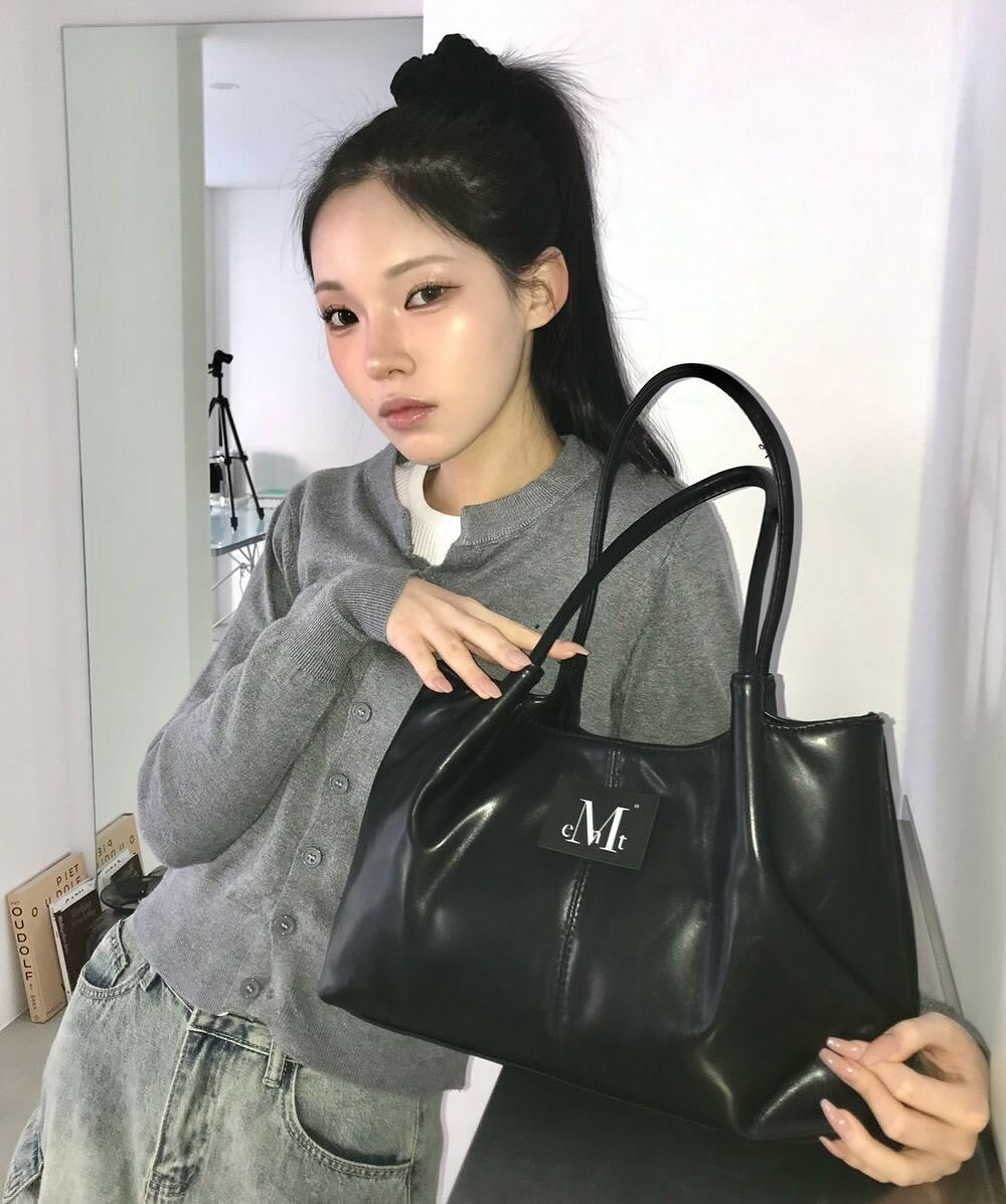 <快速出貨> MUCENT 大容量 皮革手提包