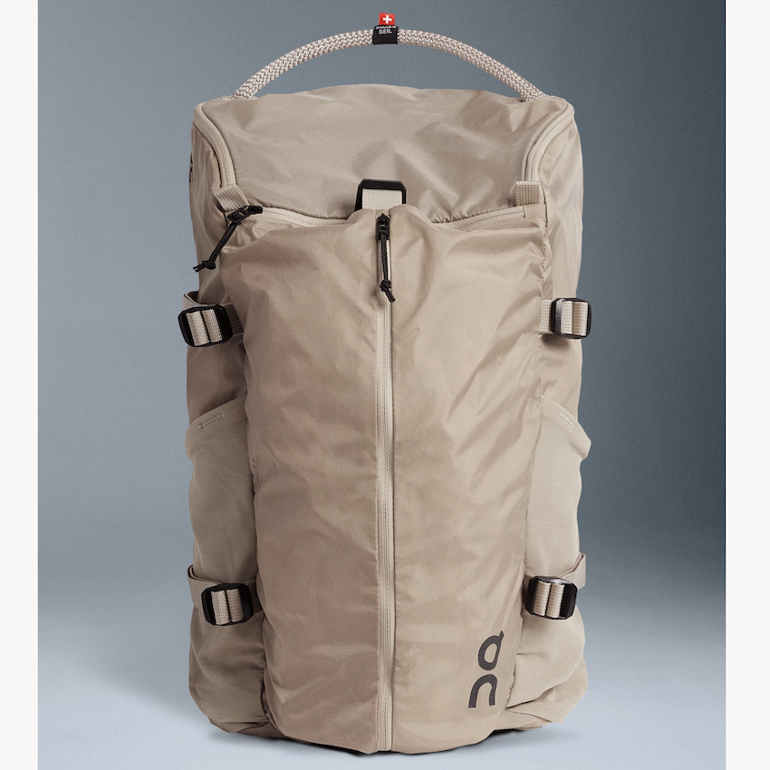 日本 On Running Speed Pack 18L Lite 背包