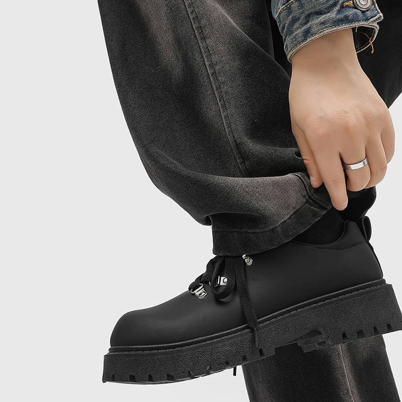 工裝金屬感消光炭黑5cm厚底增高皮鞋，小個子穿搭顯高必備