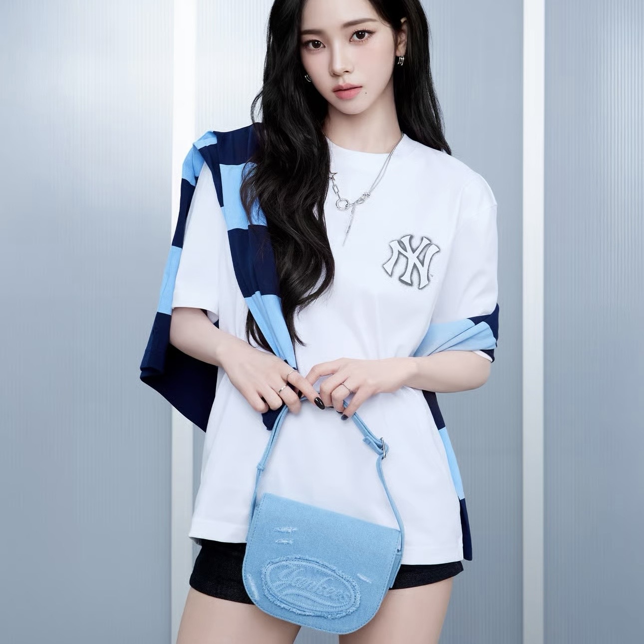 MLB WITH KARINA 紐約洋基隊 水洗 刷舊斜背包 包包 KOREA