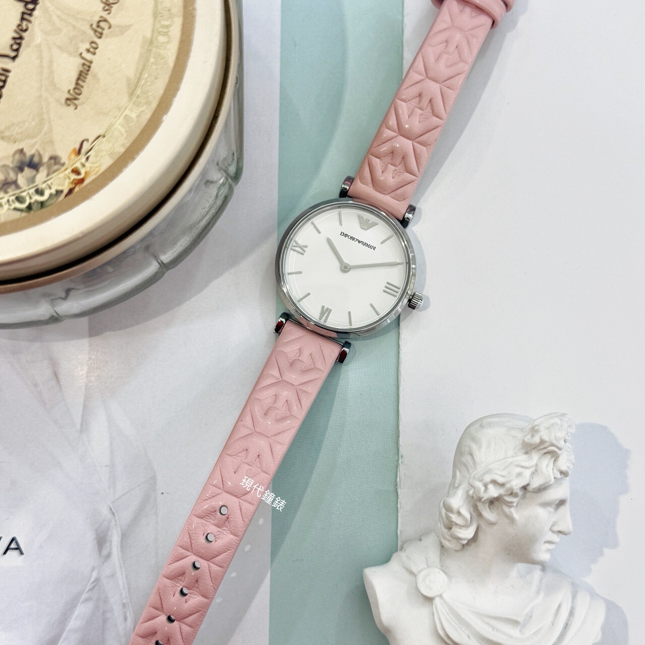 【EMPORIO ARMANI 亞曼尼】Gianni T-Bar粉色皮革腕錶AR11205 32mm 現代鐘錶