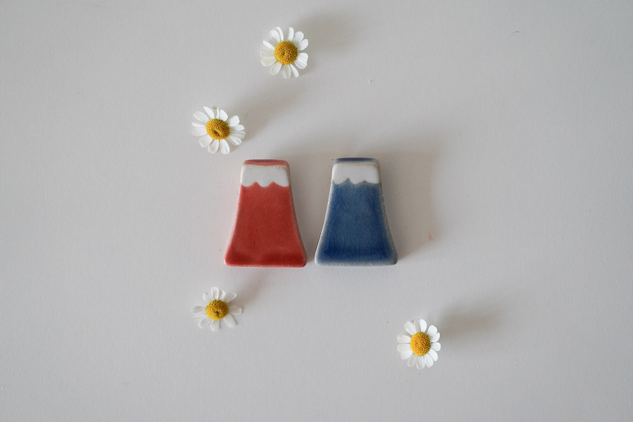 日本 美濃燒 富士山 筷架