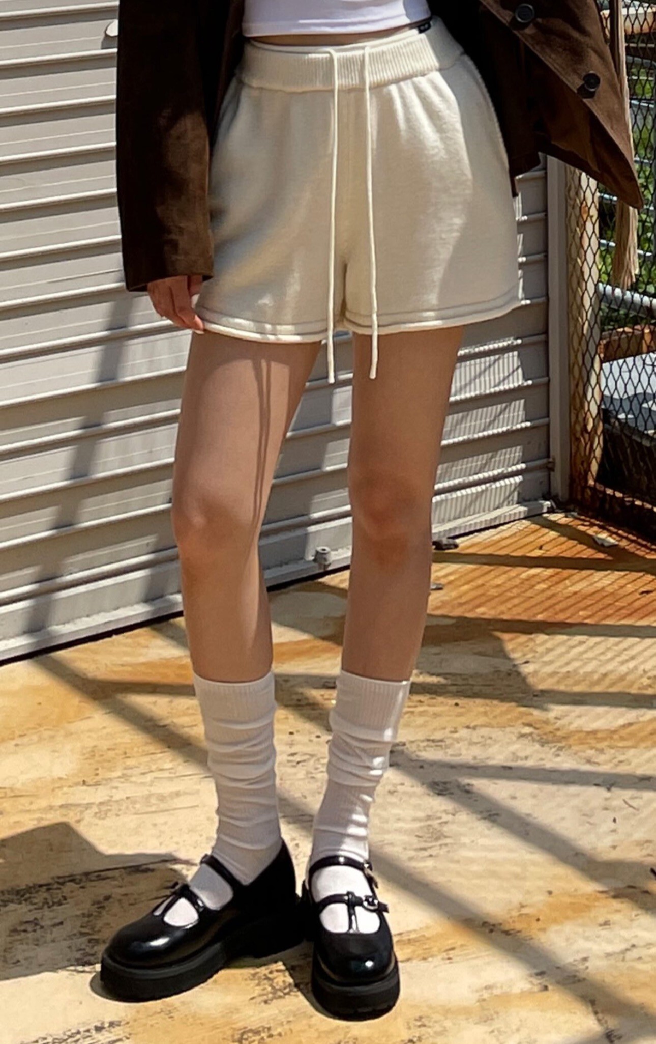 白邊褲頭抽繩針織短褲