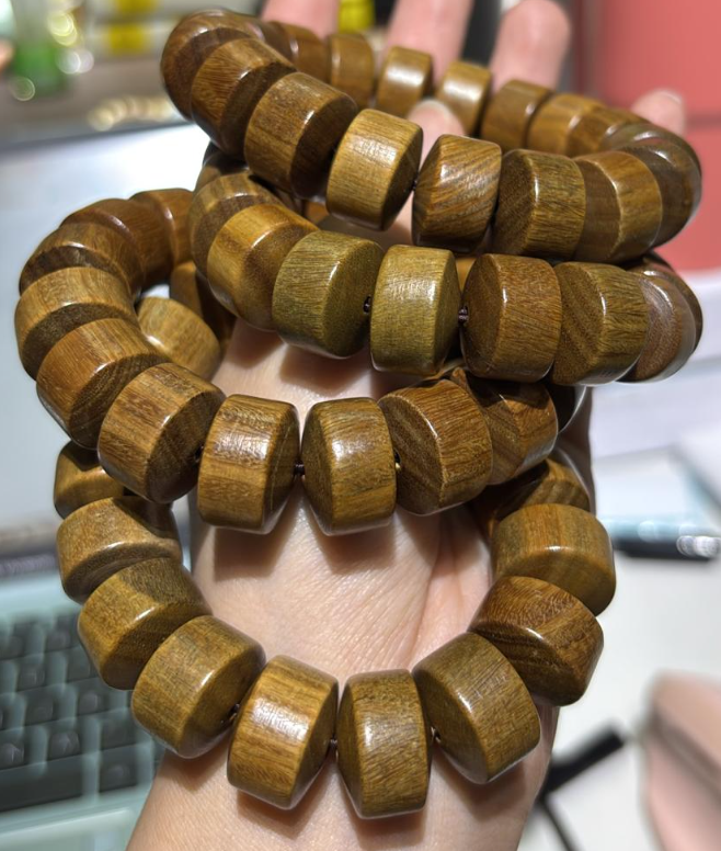 251001 - G38 頂級綠檀木巨型大算盤手串
