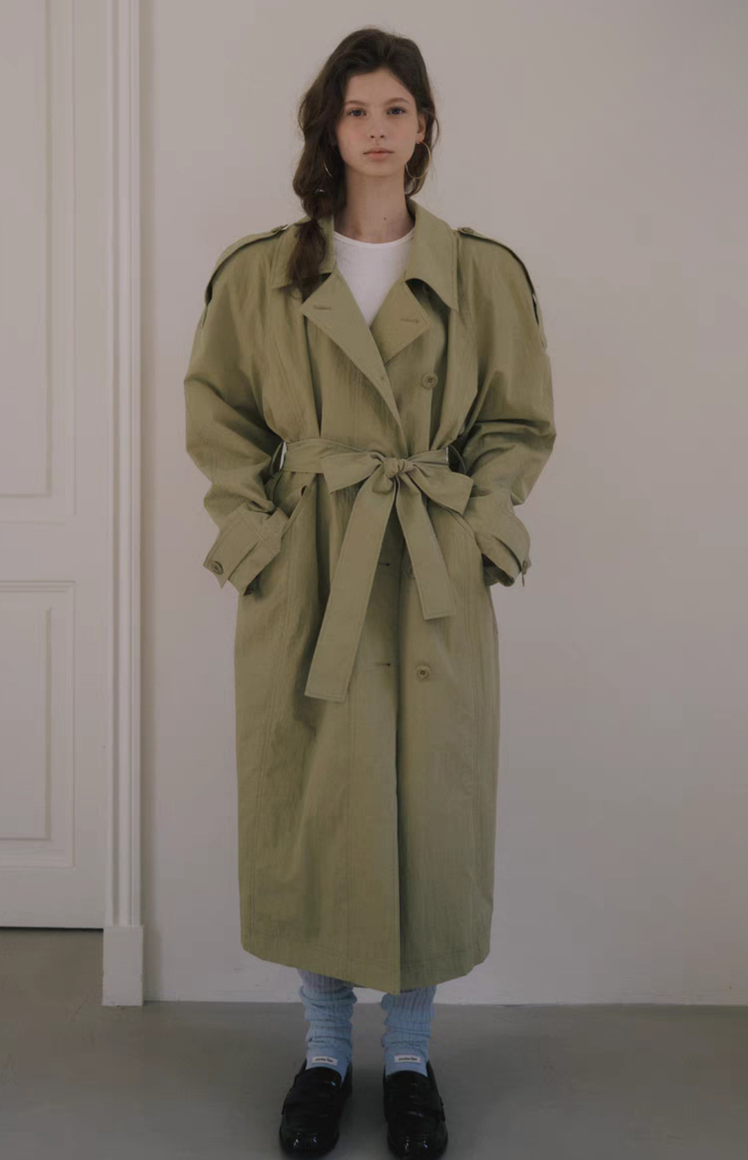 ᴷᴼᴿᴱᴬ 🇰🇷率性雙排釦大氣綁帶風衣外套(兩色)