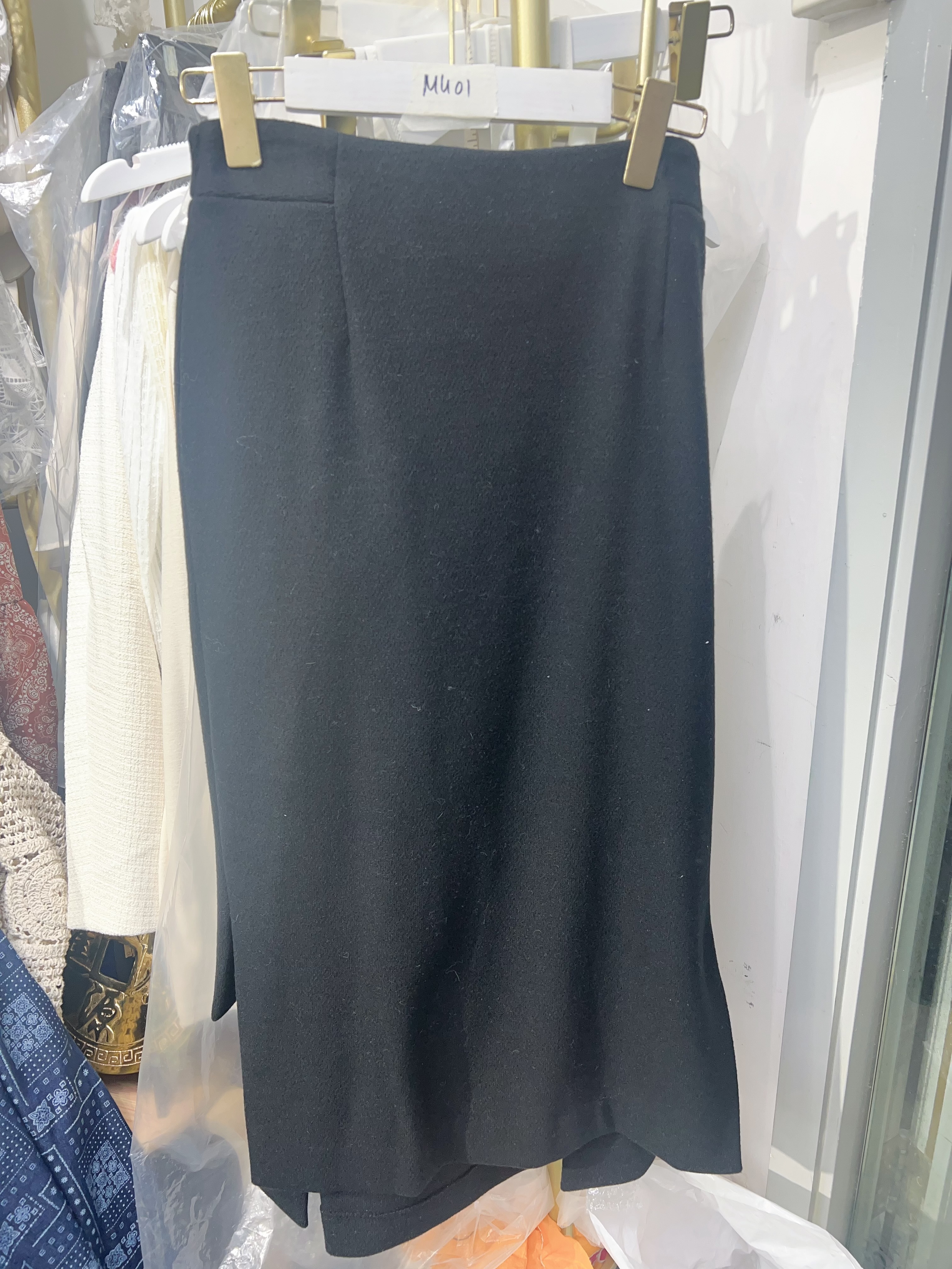 (現貨 ) MU01 腰24-31 HIP40 長31有褲袋 $459