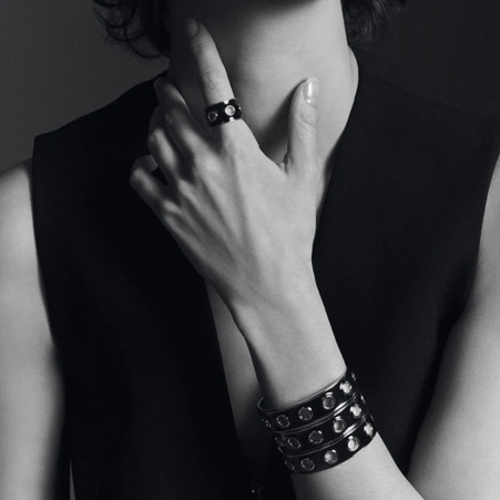 1BU1003-114 [BANGLEUP] Eyelet Bangle Rhodium & Carbon Black #BUP20-EYE-BAO98 (A-K11-E)