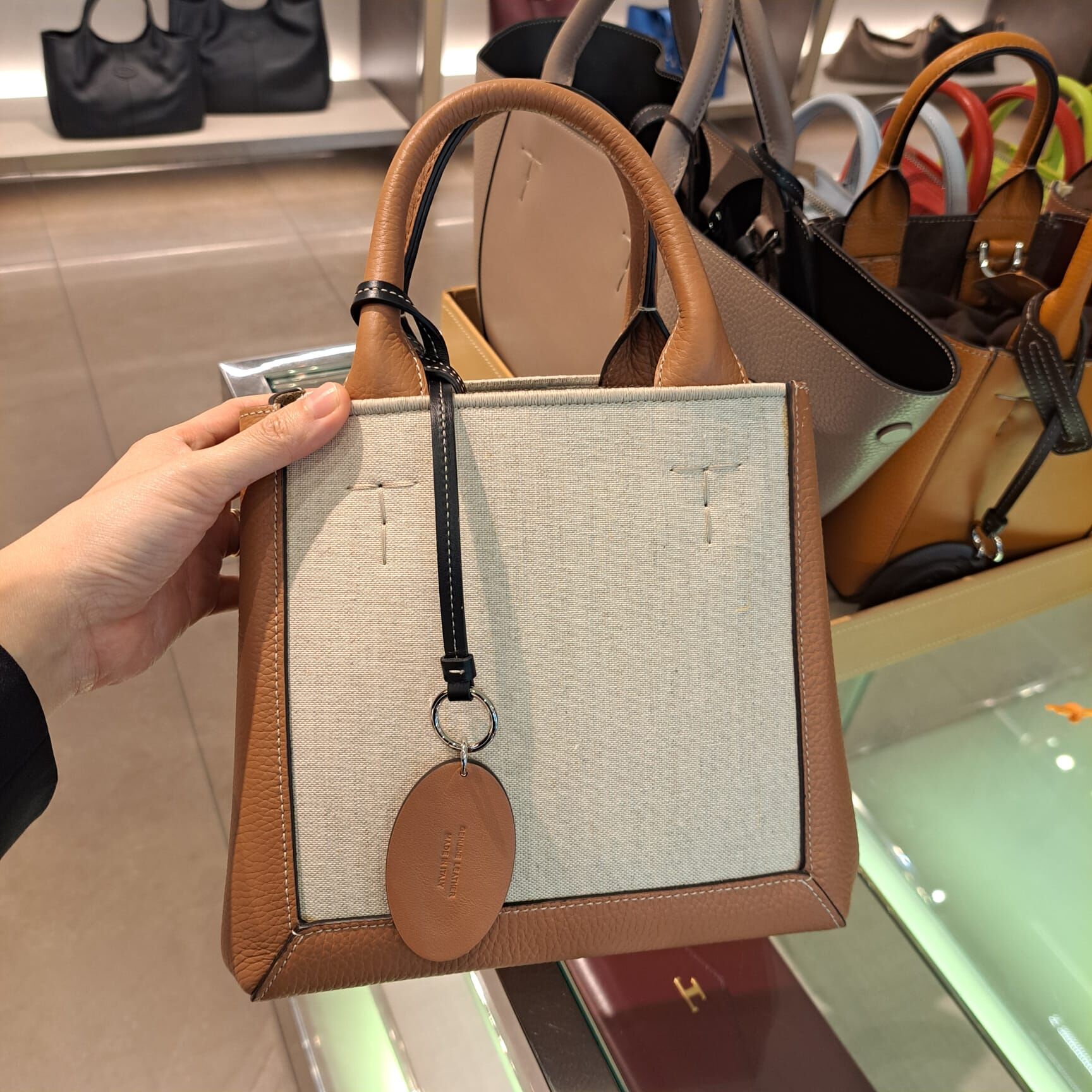 Tods XBWCLNA Top Handle tote bag Tan