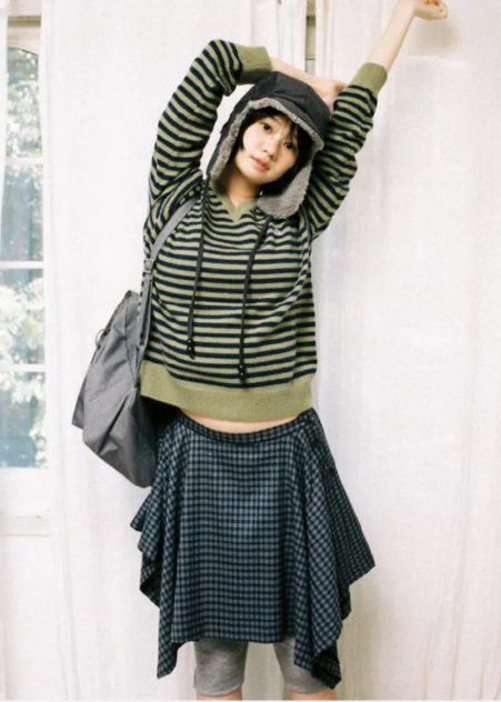 【代購】AEAE ASYMMETRIC DRAPE CHECK SKIRT 不對稱垂墜格紋裙 不對稱 復古 格子裙 裙子 格紋 中長裙