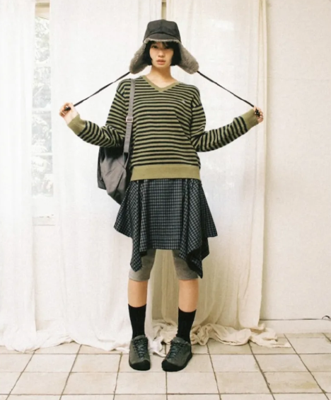 【代購】AEAE ASYMMETRIC DRAPE CHECK SKIRT 不對稱垂墜格紋裙 不對稱 復古 格子裙 裙子 格紋 中長裙