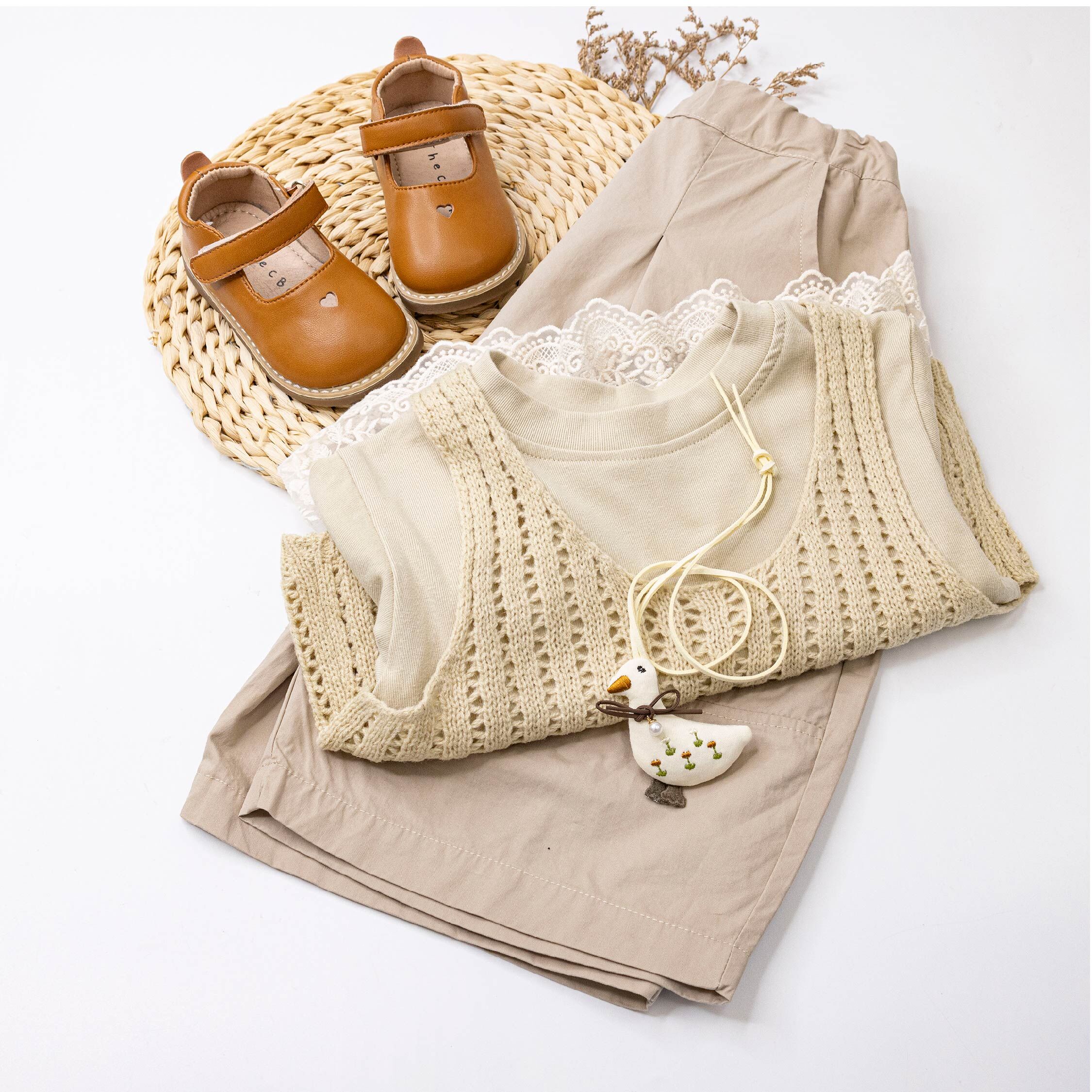 【H55422】質感蕾絲繡花三件式套裝(附小鴨配件)