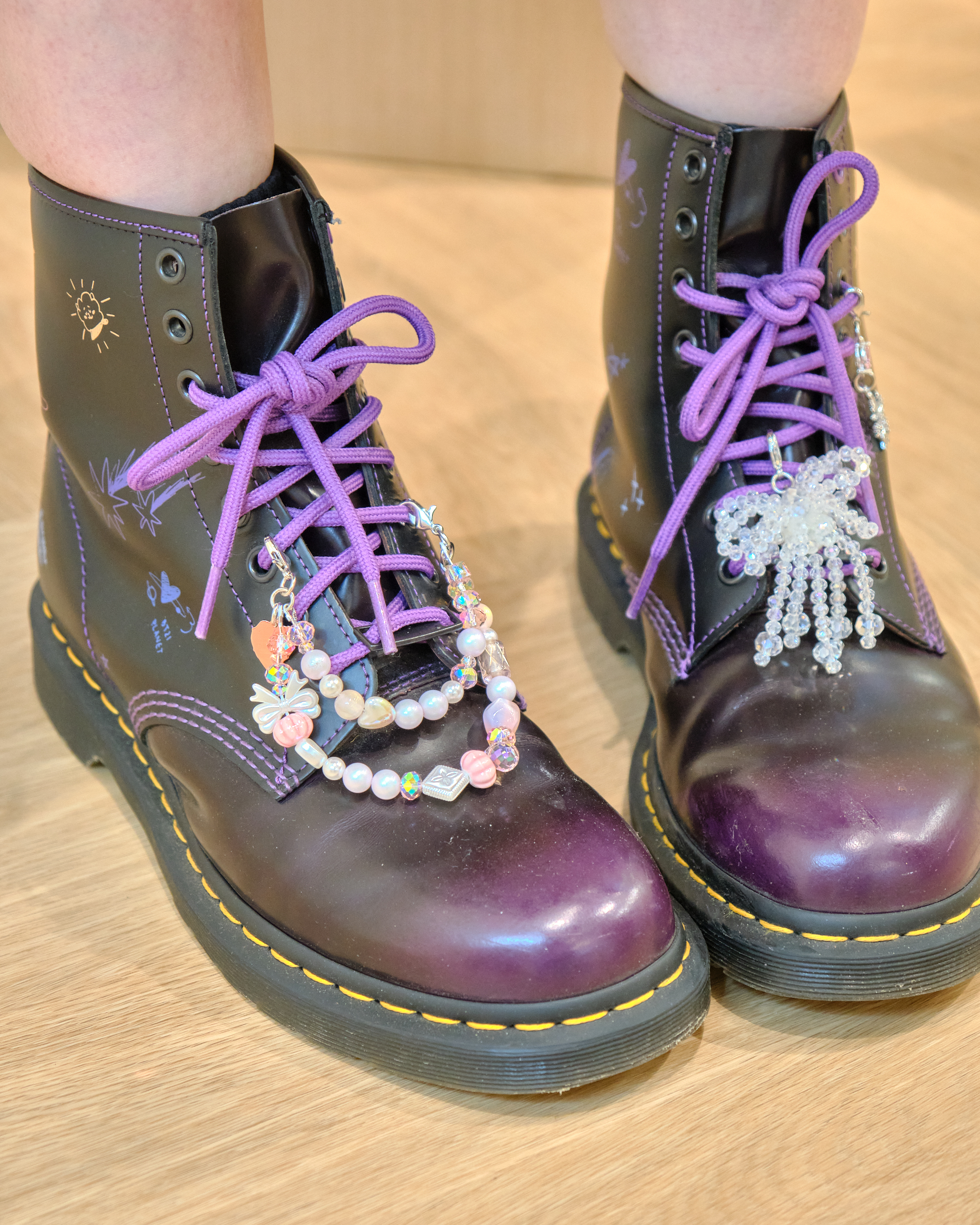 12814 Harajuku Style Beaded Chunky Shoe Pendant (Set of 3)