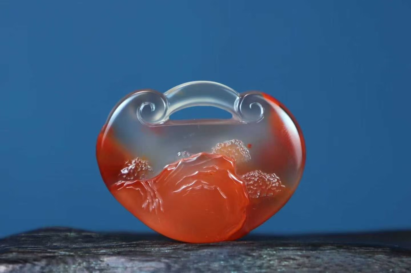 92023 南紅山水如意鎖