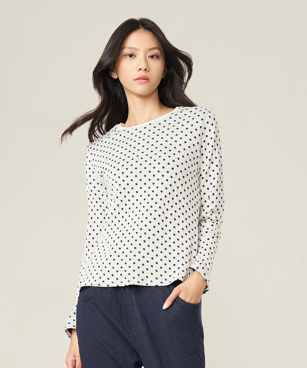 自由空間-雙層棉 蓬鬆棉柔女圓領長袖衫 UE0D3025