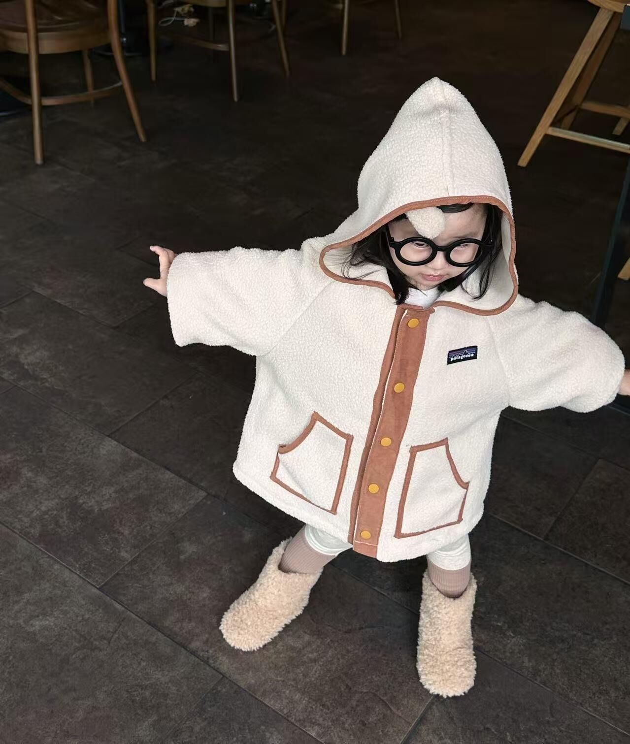 廠單 Pata毛毛連帽外套 第二團