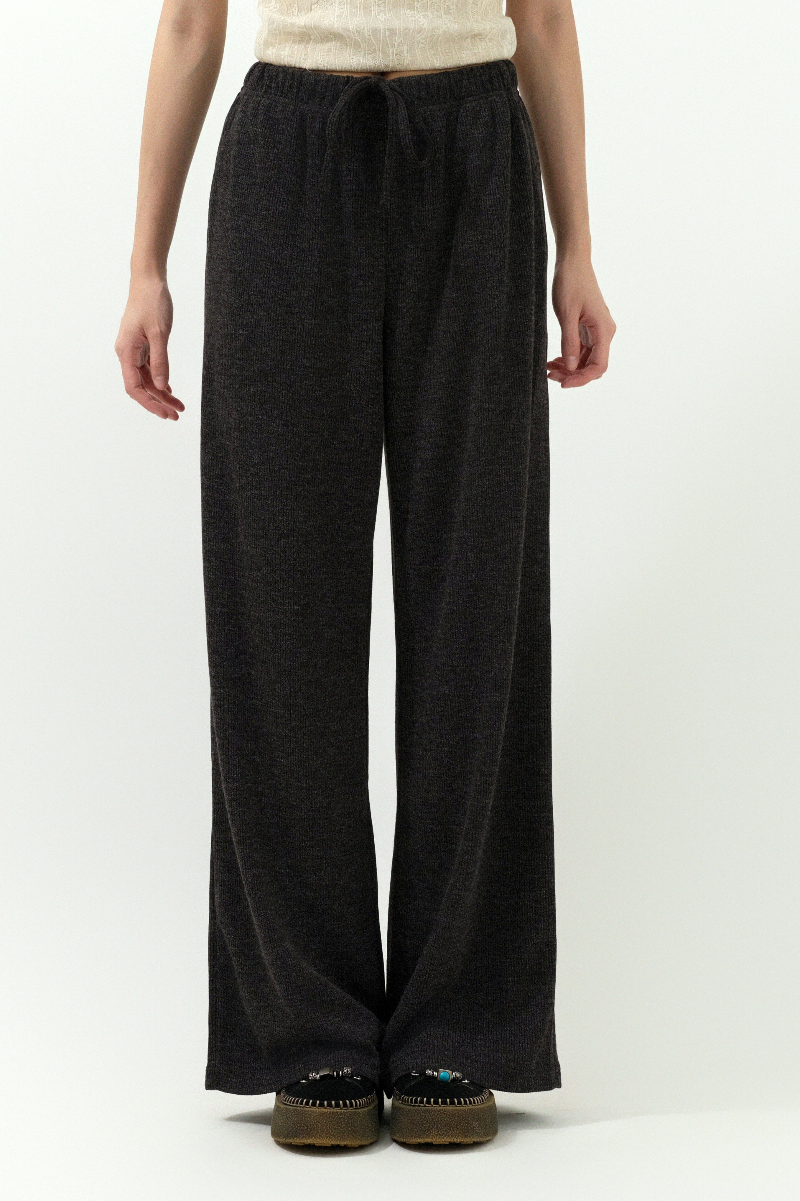 幼直坑紋休閒闊褲  (現貨款式）