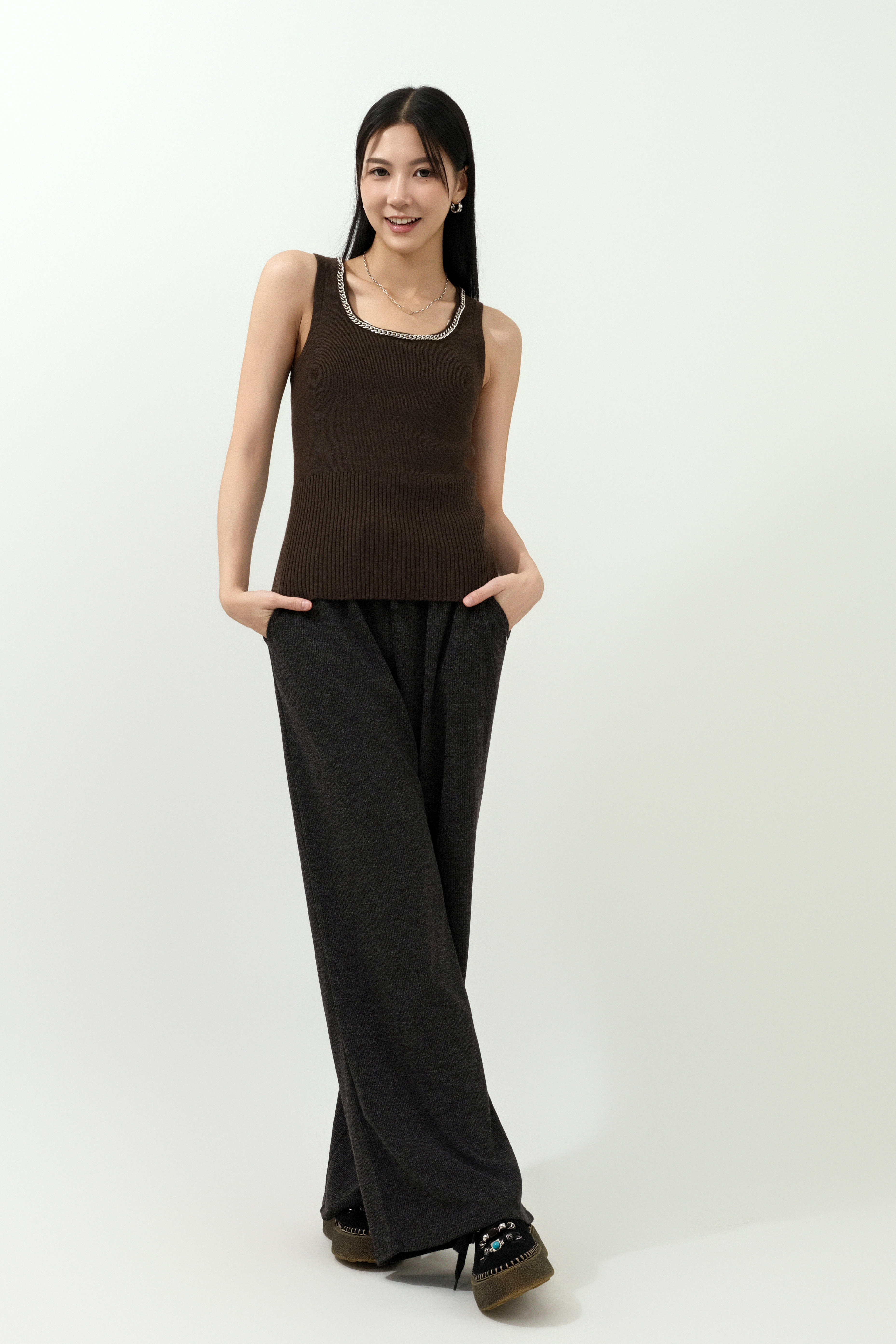 鎖鏈領邊針織背心 (現貨款式）