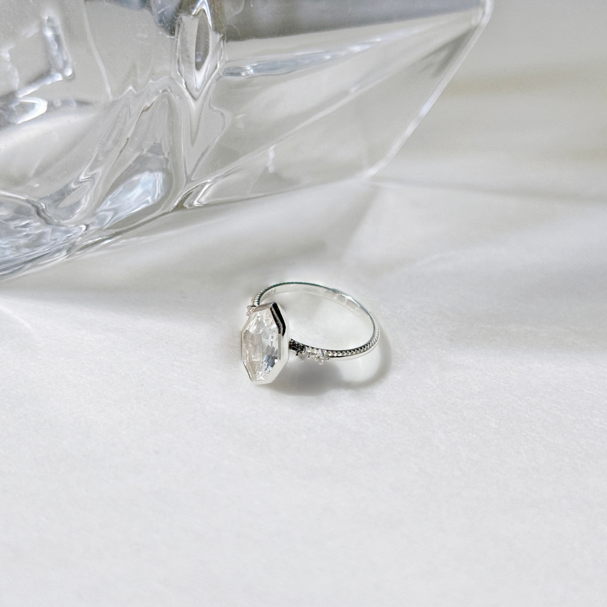 魔鏡白水晶戒指