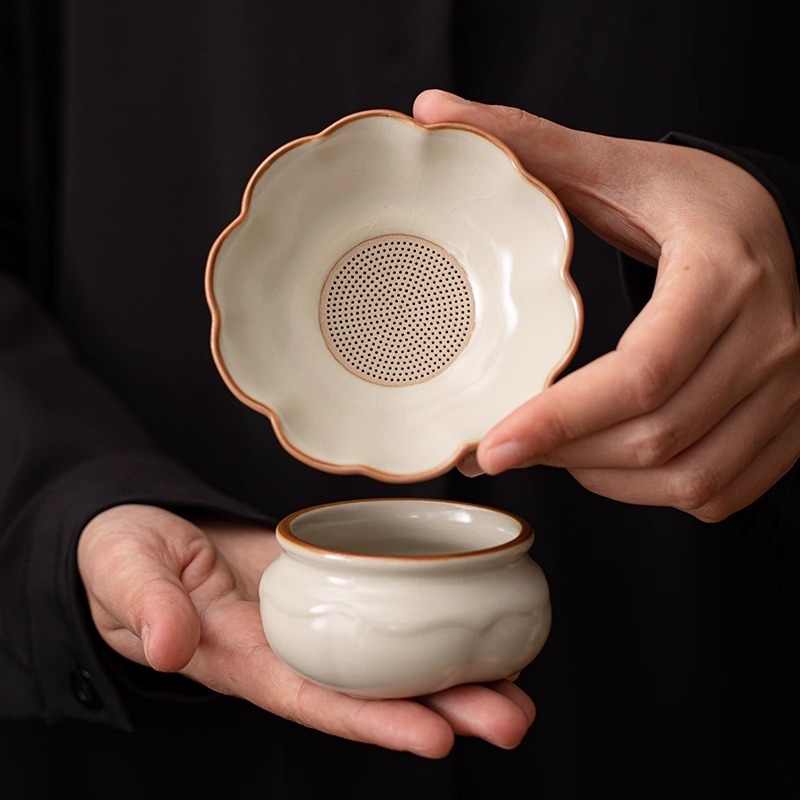 米黃汝窯花瓣茶漏